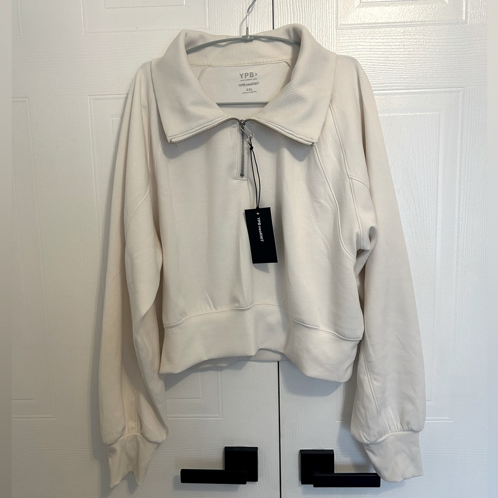 Abercrombie & Fitch cropped hoodie half zip